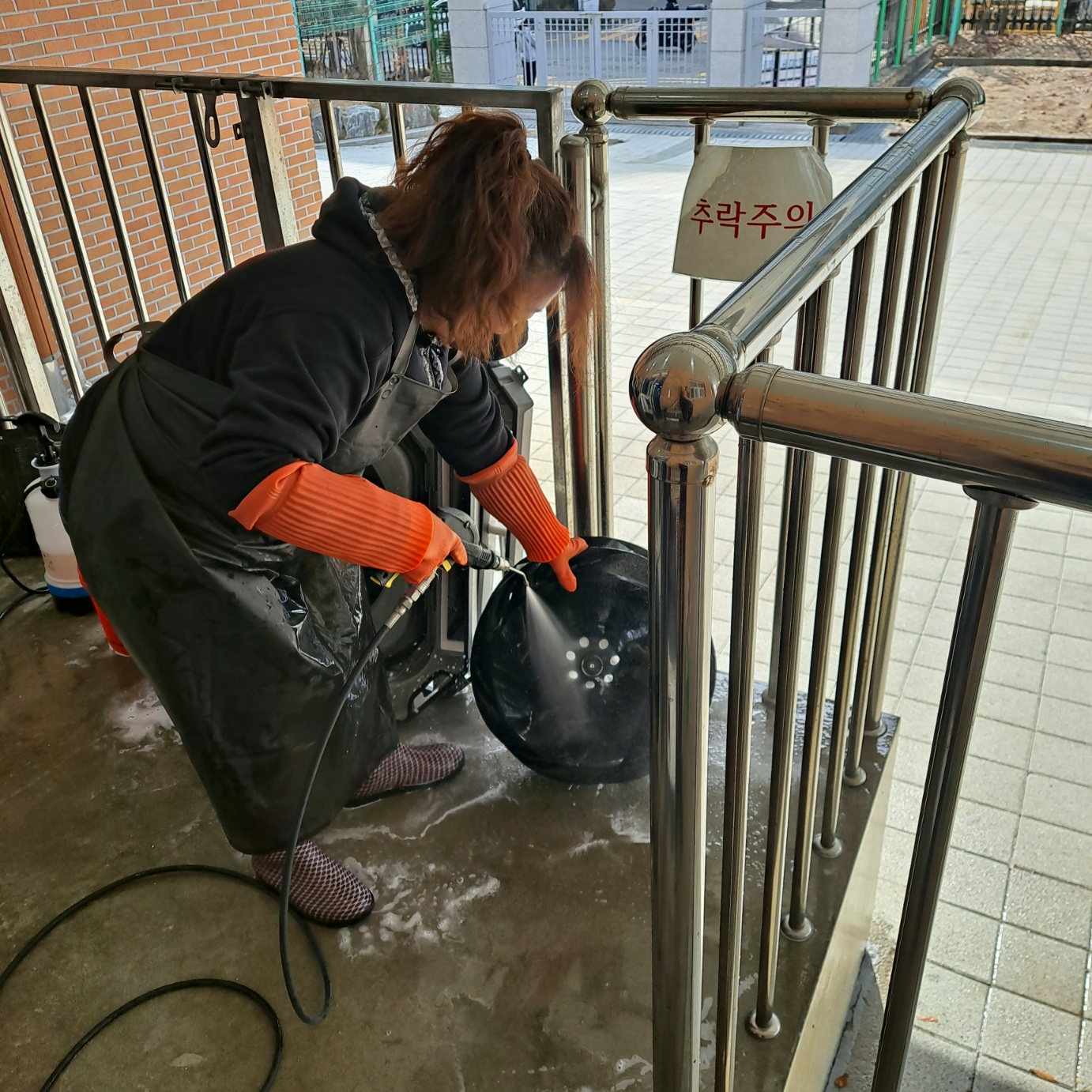 /user/c/cheongsolclean/editor/2504/53fee4bf20f224d1aacf11b02d61f406_1744528395_4798.jpg 이미지크게보기