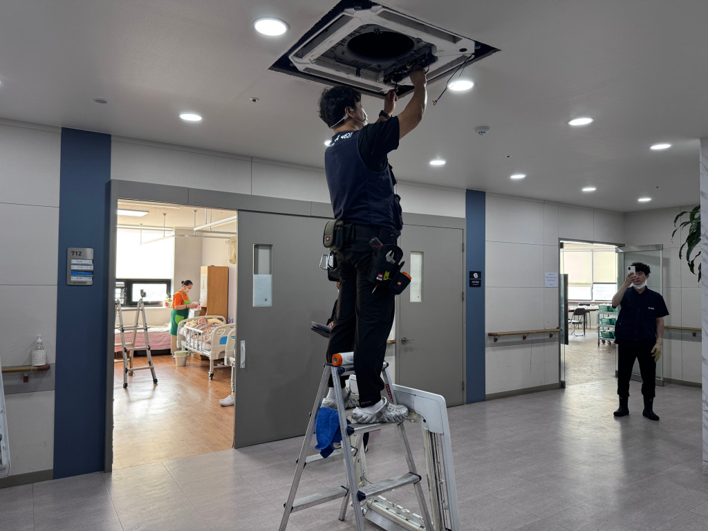 /user/c/cheongsolclean/editor/2510/8520c1f5f3776b719acc069b7334abe8_1761447711_2691.jpg 이미지크게보기