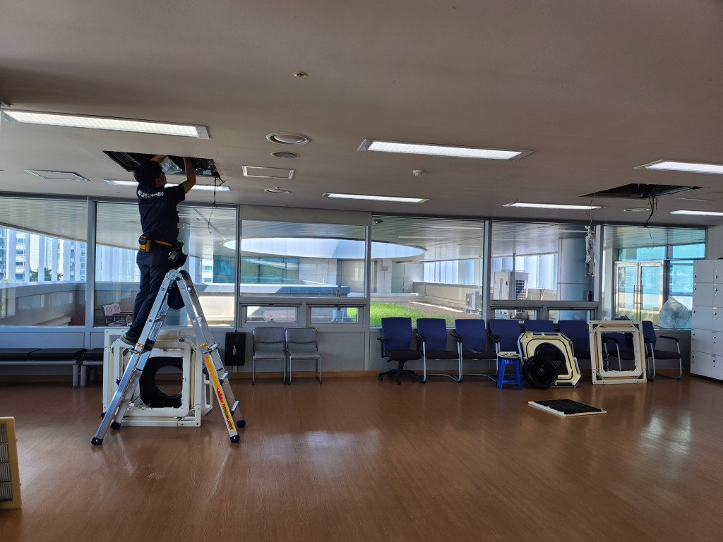 /user/c/cheongsolclean/editor/2511/87bfe67dc21d8091cc37d1d5903059e8_1762223498_191.jpg 이미지크게보기