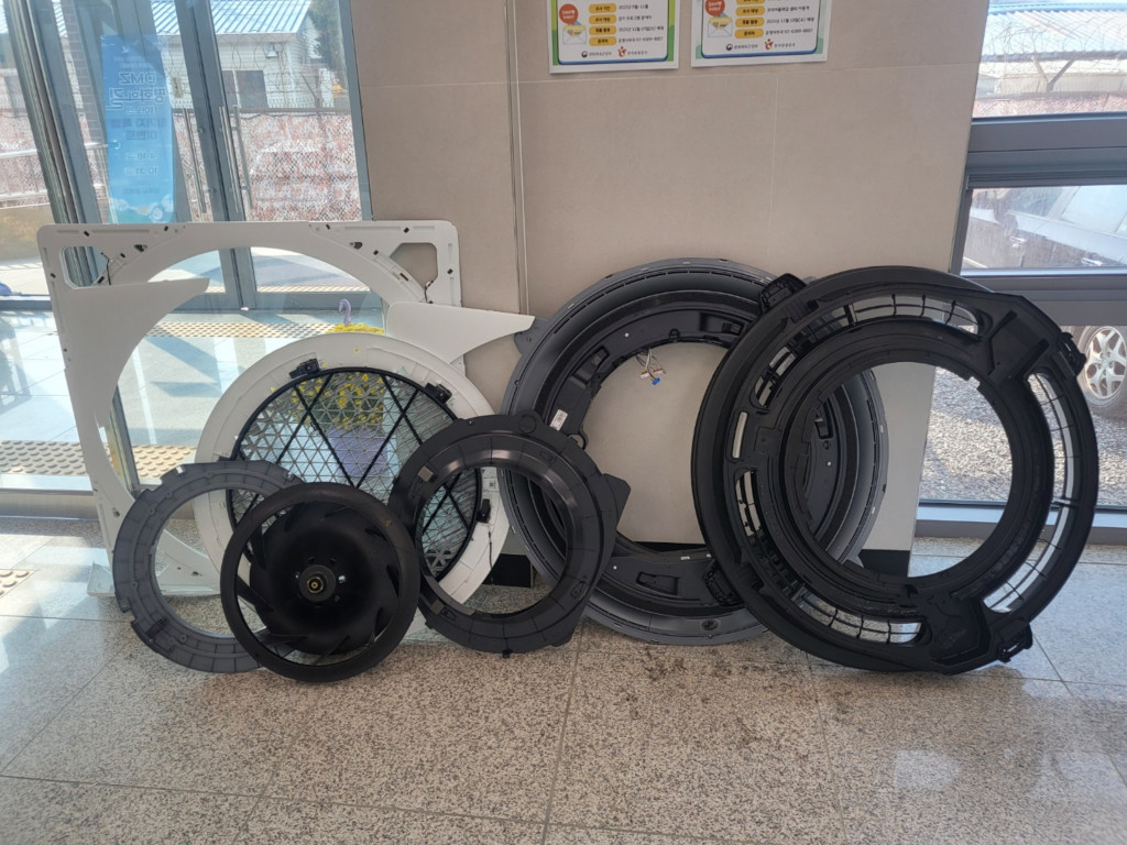 /user/c/cheongsolclean/editor/2511/e0b208fee4f36bb044a4f52bb5c7fdac_1762739454_0209.jpg 이미지크게보기