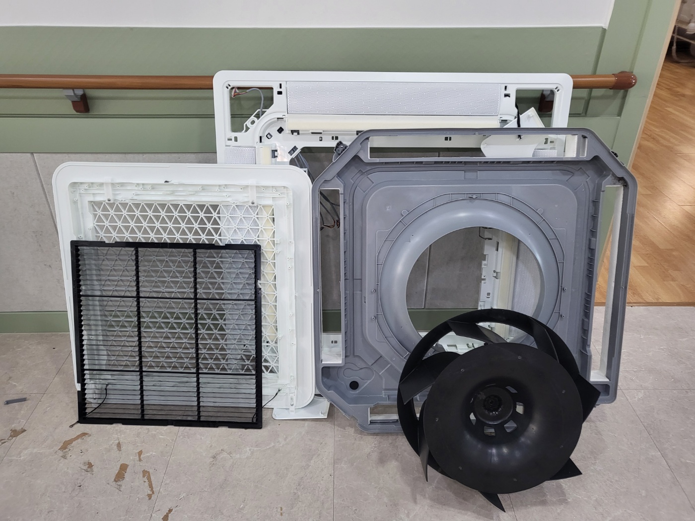 /user/c/cheongsolclean/editor/2512/a99d124638df74620b86da68e33635e6_1765098720_7638.jpg 이미지크게보기